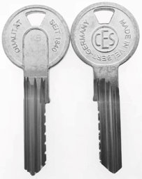 Toon details voor Nemef cilindersleutel SV 110F - KB6 - GR7 CDF 245 7UP Afbeelding van Nemef cilindersleutel SV 110F - KB6 - GR7 CDF 245 7UP